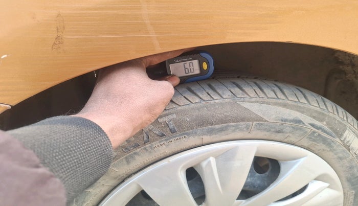 2016 Ford Figo Aspire TREND 1.2 PETROL, Petrol, Manual, 99,591 km, tyre