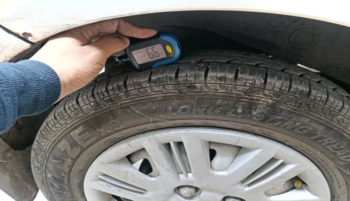 2012 Hyundai Santro Xing GL PLUS, Petrol, Manual, 82,549 km, tyre