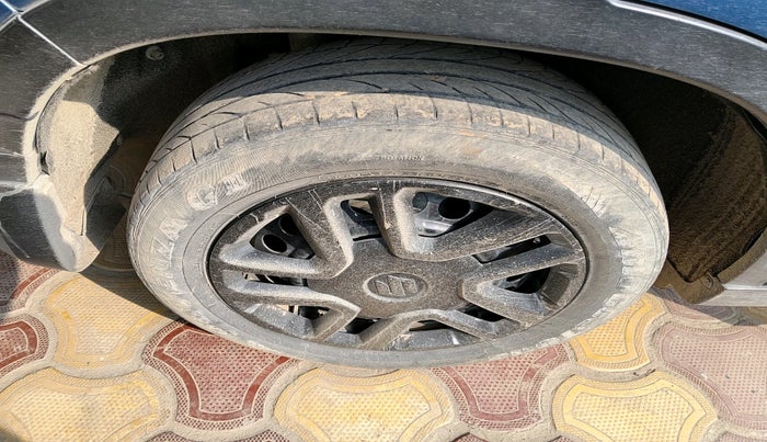 2017 Maruti Vitara Brezza VDI (O), Diesel, Manual, 1,29,000 km, tyre