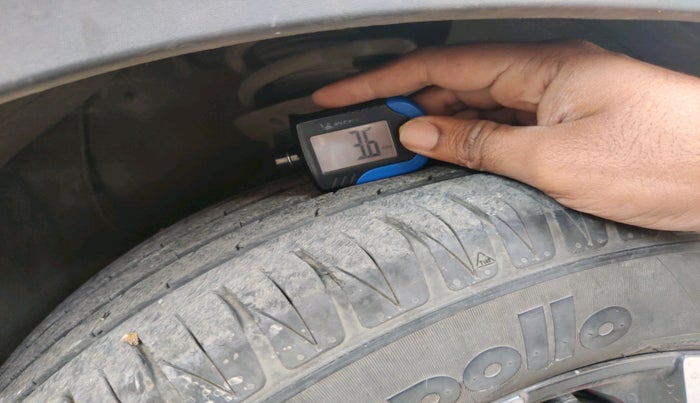 2021 KIA SONET GTX PLUS 1.5 AT, Diesel, Automatic, 33,679 km, tyre