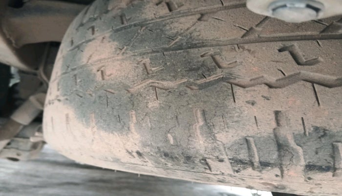 2015 Toyota Fortuner 3.0 4X2 AT, Diesel, Automatic, 1,73,127 km, tyre