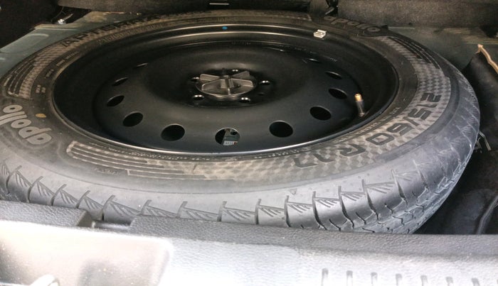 2023 Maruti Grand Vitara ZETA SMART HYBRID, Petrol, Manual, 52,966 km, tyre