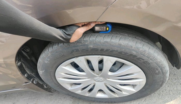 2013 Maruti Ertiga VDI, Diesel, Manual, 79,612 km, tyre