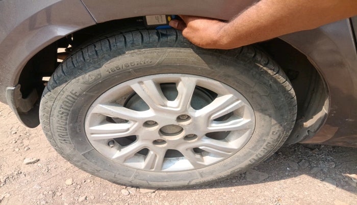 2016 Tata Tiago XZ PETROL, Petrol, Manual, 1,26,605 km, tyre