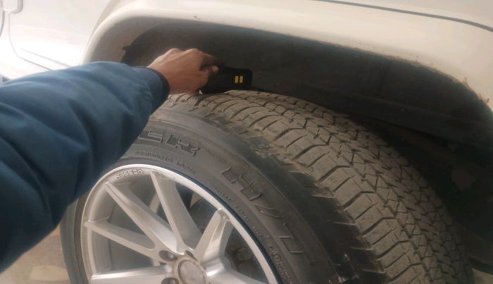 2022 Mahindra Bolero B6 (O), Diesel, Manual, 42,048 km, tyre