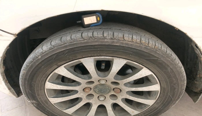 2011 Hyundai i10 MAGNA 1.2, Petrol, Manual, 81,847 km, tyre