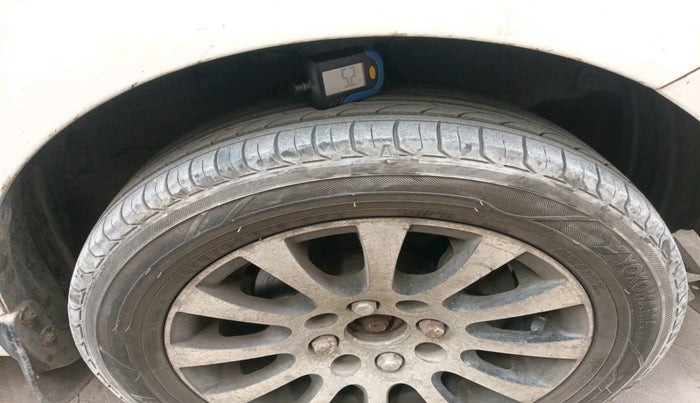 2011 Hyundai i10 MAGNA 1.2, Petrol, Manual, 81,847 km, tyre
