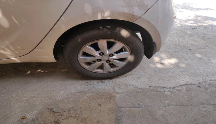 2012 Hyundai i20 ASTA 1.4 CRDI, Diesel, Manual, 1,60,547 km, tyre