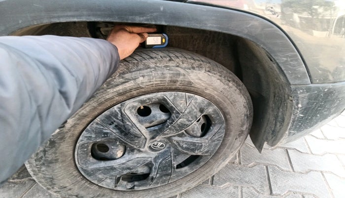 2024 Tata PUNCH ADVENTURE MT CNG , CNG, Manual, 7,202 km, tyre