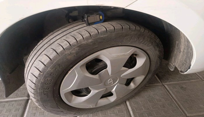 2015 Tata Bolt XM QUADRAJET, Diesel, Manual, 1,27,022 km, tyre