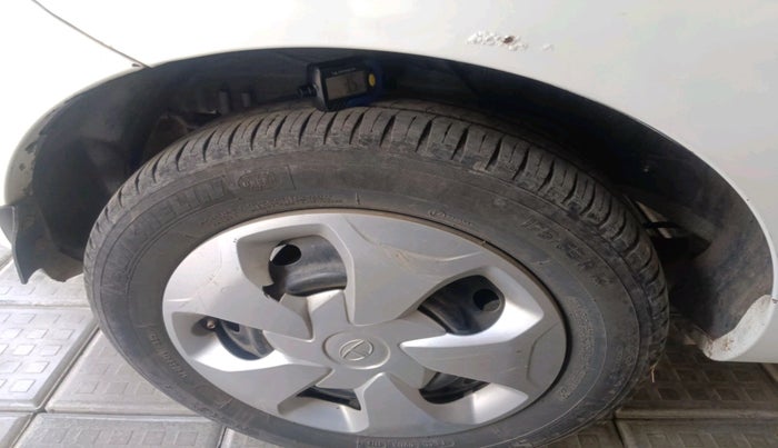 2015 Tata Bolt XM QUADRAJET, Diesel, Manual, 1,27,022 km, tyre