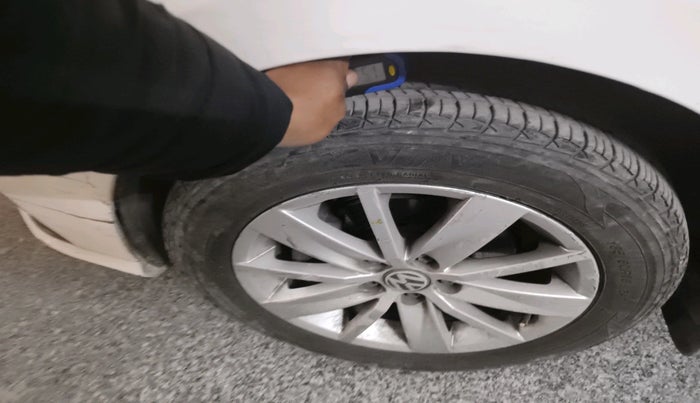 2017 Volkswagen Ameo HIGHLINE PLUS 1.5L 16 ALLOY, Diesel, Manual, 44,349 km, tyre