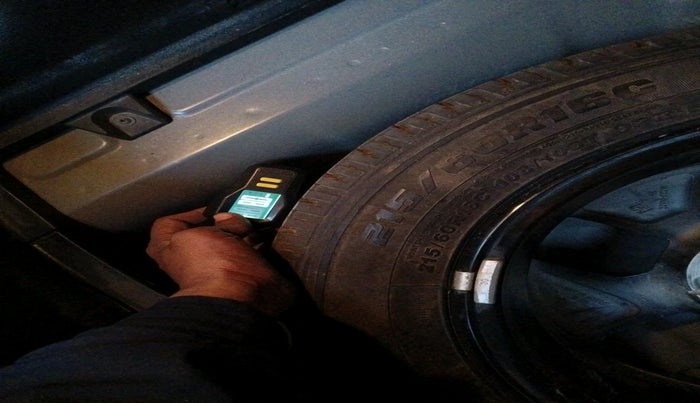 2021 KIA SONET HTX 1.0 IMT, Petrol, Manual, 1,01,338 km, tyre