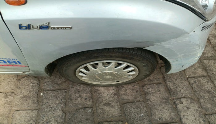 2012 Hyundai Eon ERA + LPG, Petrol, Manual, 1,07,634 km, tyre