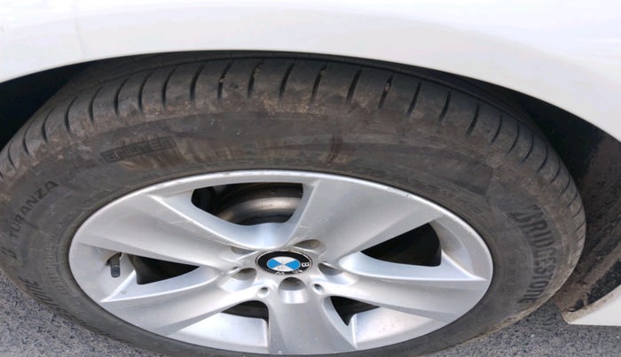 2012 BMW 5 Series 530D 3.0, Diesel, Automatic, 2,50,154 km, tyre