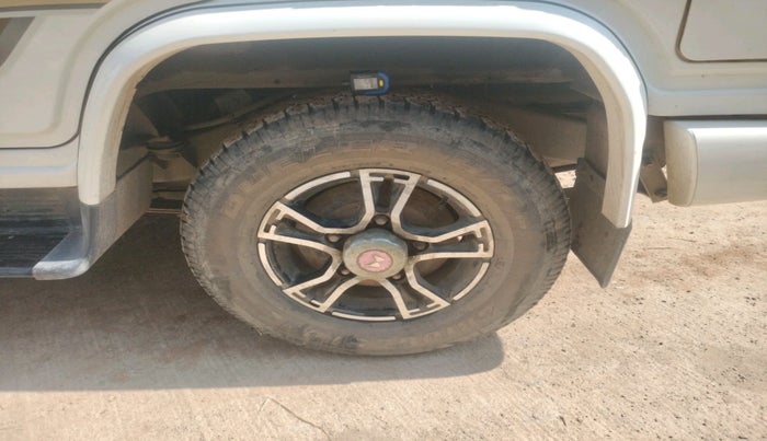 2022 Mahindra Bolero B6 (O), Diesel, Manual, 26,391 km, tyre