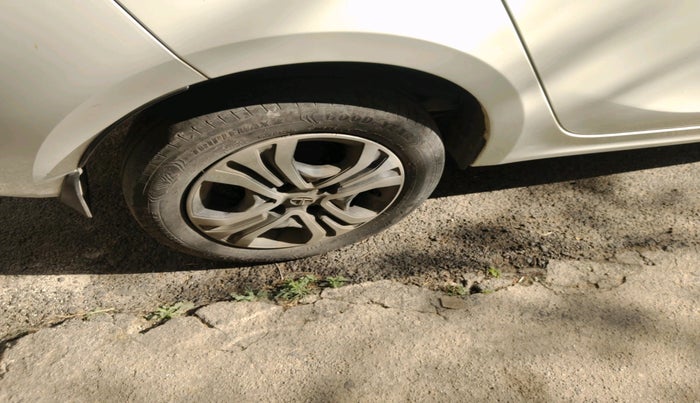 2022 Tata TIGOR XZ PLUS CNG, Petrol, Manual, 61,122 km, tyre