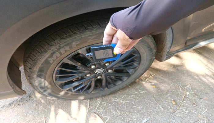 2020 Maruti XL6 ZETA AT, Petrol, Automatic, 1,68,550 km, tyre