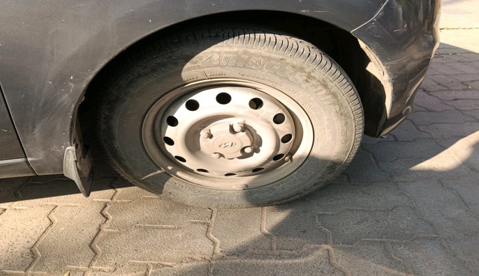 2013 Hyundai i10 D LITE 1.1, Petrol, Manual, 68,306 km, tyre