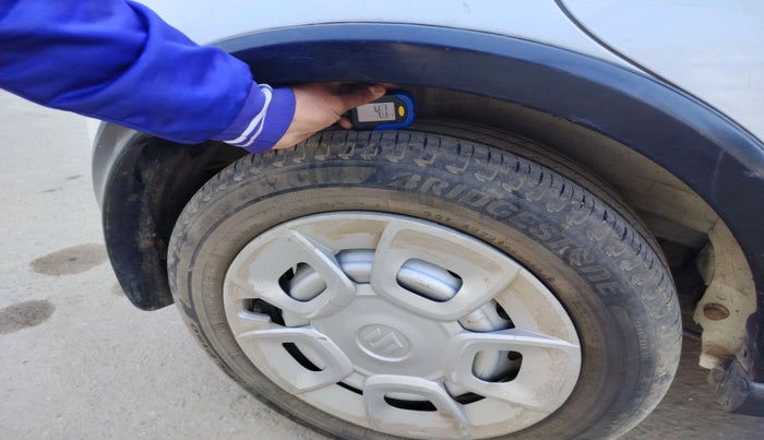 2021 Maruti IGNIS SIGMA 1.2, Petrol, Manual, 49,901 km, tyre
