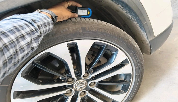 2021 MG HECTOR PLUS SHARP 1.5 PETROL TURBO CVT 6-STR, Petrol, Automatic, 85,022 km, tyre