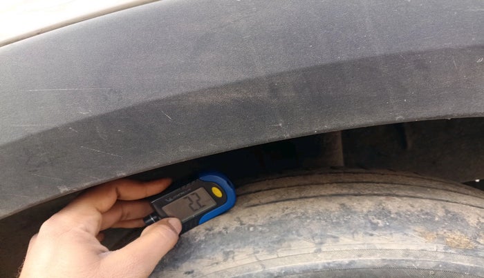 2024 Renault Kwid RXL(O) 1.0L AMT, Petrol, Automatic, 55,992 km, tyre