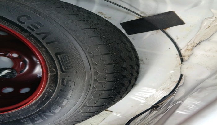 2024 Renault Kwid RXL(O) 1.0L AMT, Petrol, Automatic, 55,992 km, tyre