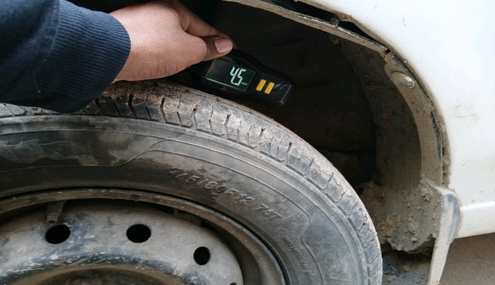 2012 Maruti Alto LXI, Petrol, Manual, 95,000 km, tyre