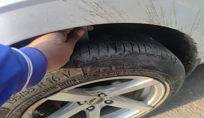 2022 Hyundai NEW I20 MAGNA 1.2 MT, Petrol, Manual, 61,515 km, tyre