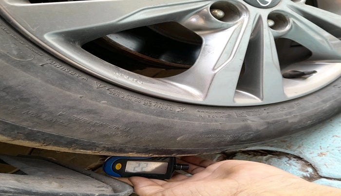 2018 Hyundai New Elantra 1.6 SX (O) AT DIESEL, Diesel, Automatic, 1,25,406 km, tyre