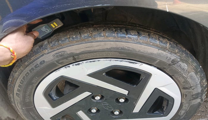 2023 Hyundai AURA S 1.2 CNG, Petrol, Manual, 2,229 km, tyre