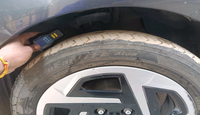 2023 Hyundai AURA S 1.2 CNG, Petrol, Manual, 2,229 km, tyre