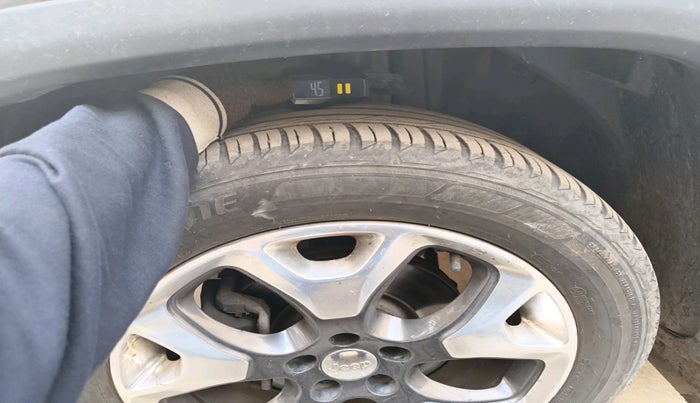 2019 Jeep Compass LIMITED PLUS DIESEL 4X4, Diesel, Manual, 1,69,181 km, tyre