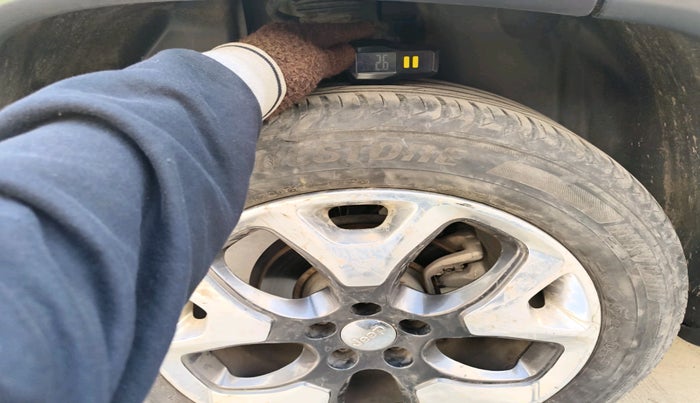 2019 Jeep Compass LIMITED PLUS DIESEL 4X4, Diesel, Manual, 1,69,181 km, tyre