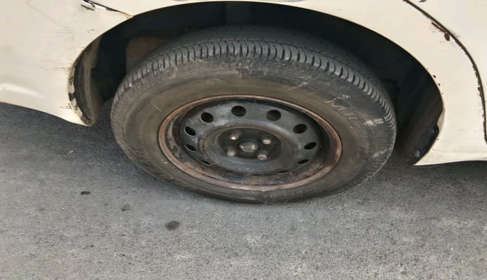 2013 Maruti Swift LDI, Diesel, Manual, 1,14,266 km, tyre