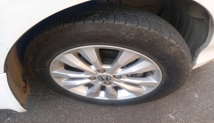 2013 Honda City 1.5L I-VTEC V MT, Petrol, Manual, 44,598 km, tyre