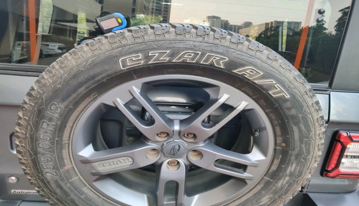 2022 Mahindra Thar LX D AT 4WD HT, Diesel, Automatic, 34,577 km, tyre