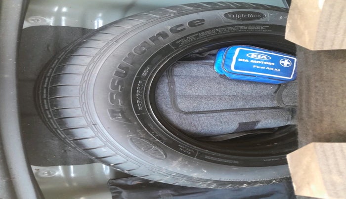 2020 KIA SELTOS HTX 1.5 DIESEL, Diesel, Manual, 49,545 km, tyre