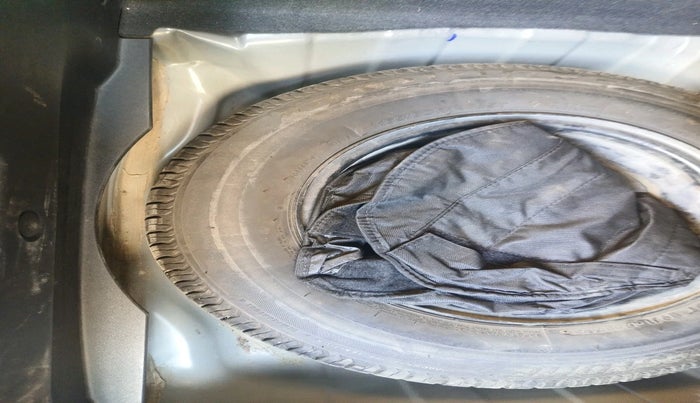 2021 Tata ALTROZ XM PLUS PETROL, Petrol, Manual, 43,408 km, tyre