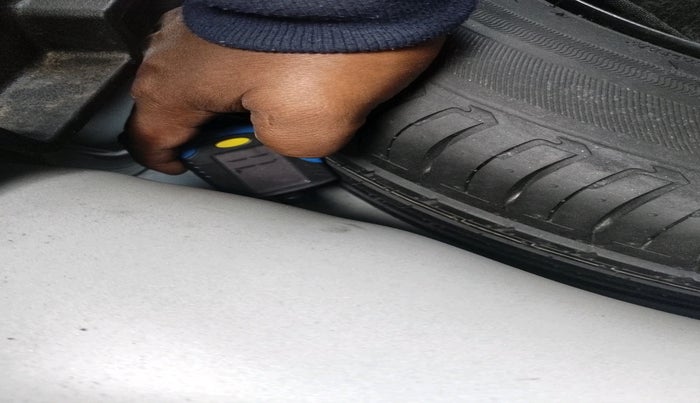 2021 Hyundai NEW I20 SPORTZ 1.2 MT, Petrol, Manual, 7,392 km, tyre