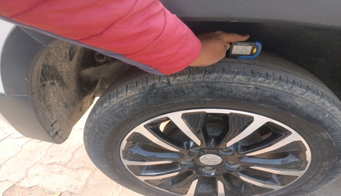 2021 Maruti Vitara Brezza VXI, Petrol, Manual, 81,006 km, tyre