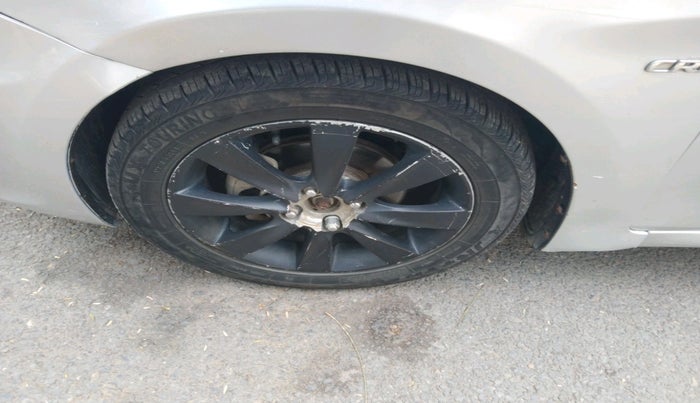 2012 Hyundai Verna FLUIDIC 1.6 CRDI SX, Diesel, Manual, 1,83,542 km, tyre