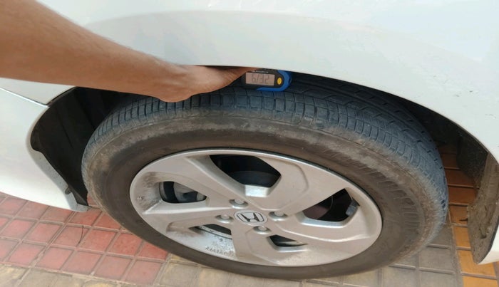 2015 Honda City 1.5L I-VTEC SV, Petrol, Manual, 27,782 km, tyre