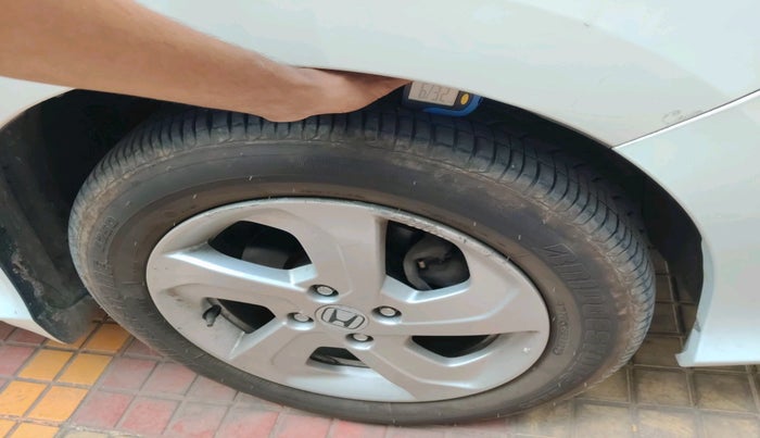 2015 Honda City 1.5L I-VTEC SV, Petrol, Manual, 27,782 km, tyre