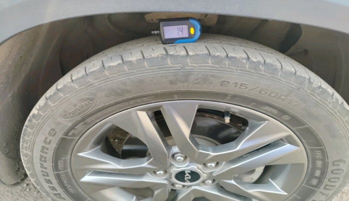 2022 KIA SELTOS  HTX IVT G, Petrol, Automatic, 29,543 km, tyre