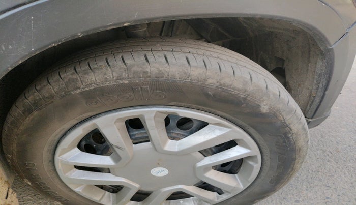 2018 Maruti Vitara Brezza VDI, Diesel, Manual, 1,50,838 km, tyre