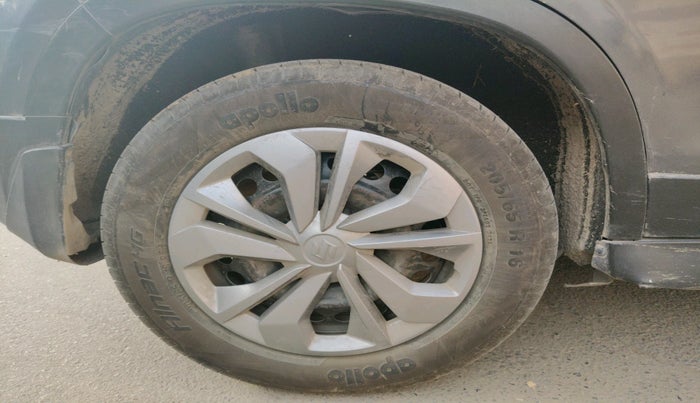 2018 Maruti Vitara Brezza VDI, Diesel, Manual, 1,50,838 km, tyre