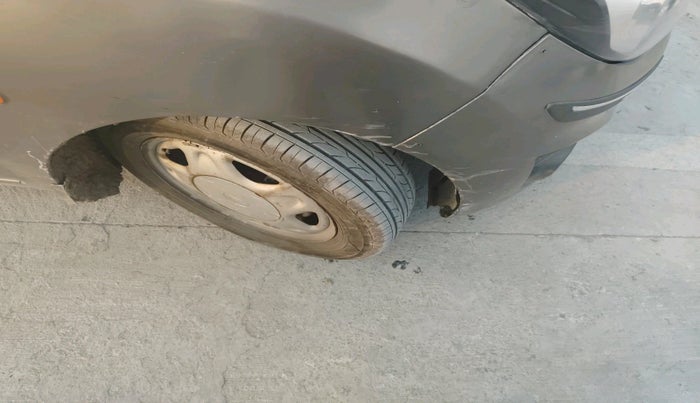 2017 Chevrolet Beat PS PETROL, Petrol, Manual, 1,20,545 km, tyre