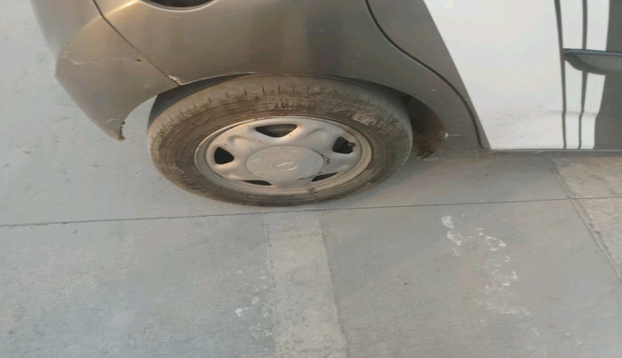 2017 Chevrolet Beat PS PETROL, Petrol, Manual, 1,20,545 km, tyre