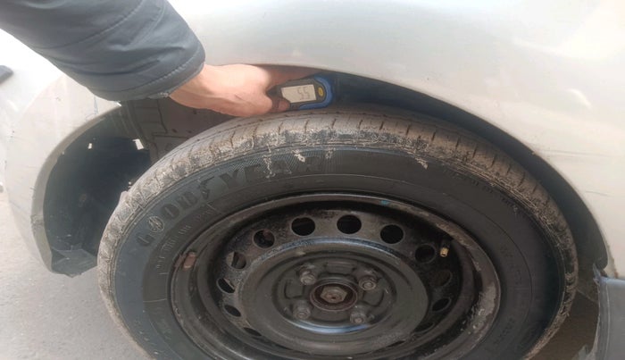 2015 Maruti Celerio VXI, Petrol, Manual, 40,344 km, tyre